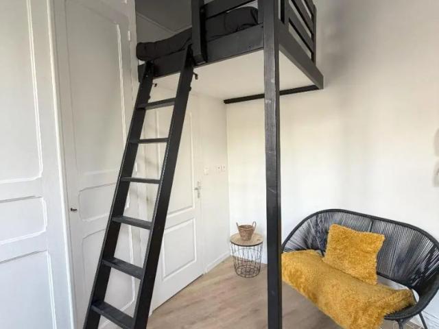 Appartement à louer 1 pièce 14.85m²