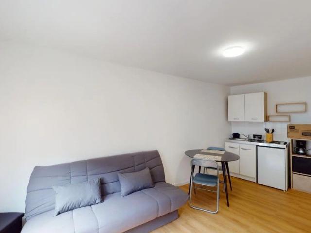 Appartement à louer 1 pièce 15m²
