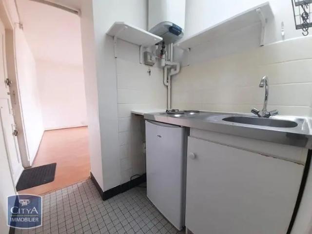 Appartement à louer 1 pièce 16.57m²