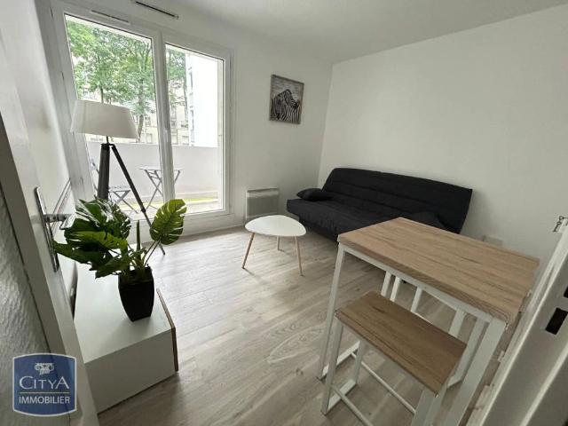 Appartement à louer 1 pièce 16.6m²