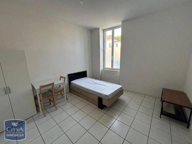 Appartement à louer 1 pièce 16.73m²
