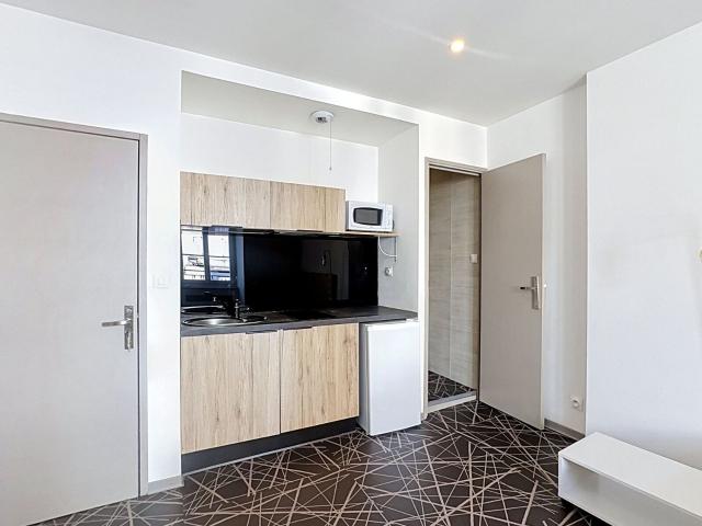 Appartement à louer 1 pièce 16,77 m