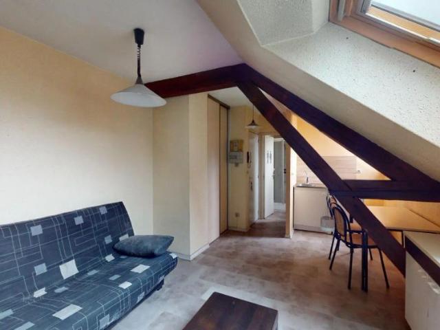 Appartement à louer 1 pièce 16.79m²