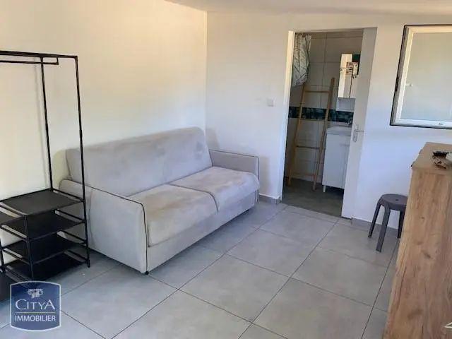 Appartement à louer 1 pièce 17.7m²