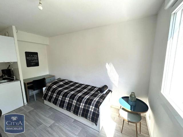 Appartement à louer 1 pièce 17.7m²