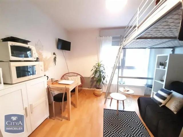 Appartement à louer 1 pièce 17.81m²