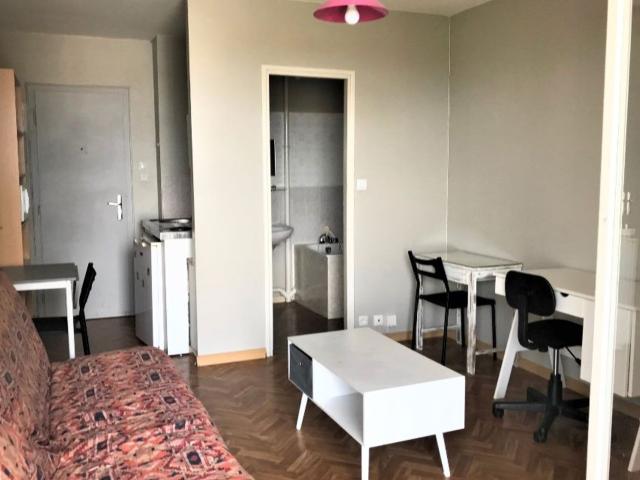 Appartement à louer 1 pièce 17 m