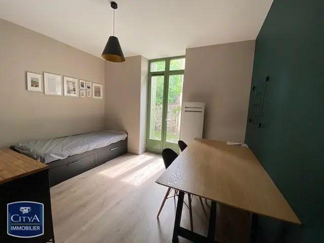 Appartement à louer 1 pièce 17m²