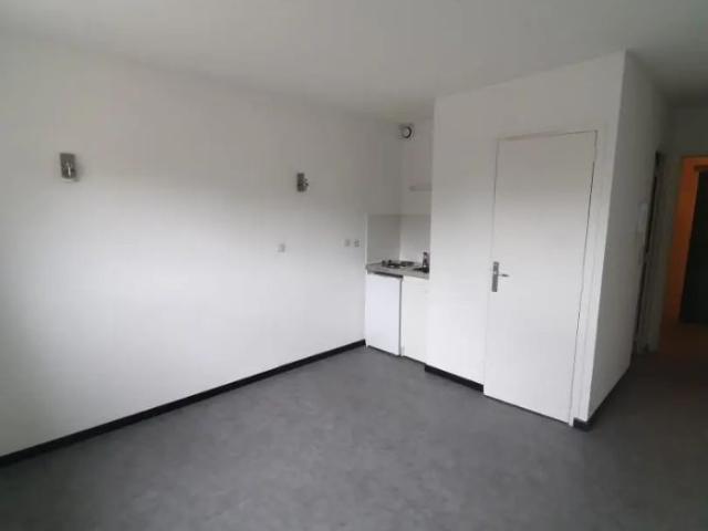 Appartement à louer 1 pièce 17m²