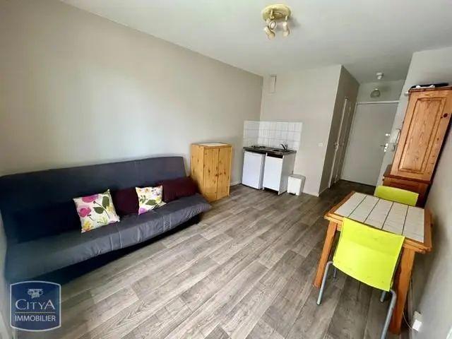Appartement à louer 1 pièce 18.1m²