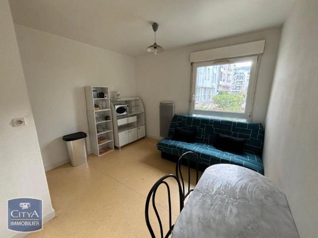 Appartement à louer 1 pièce 18.4m²