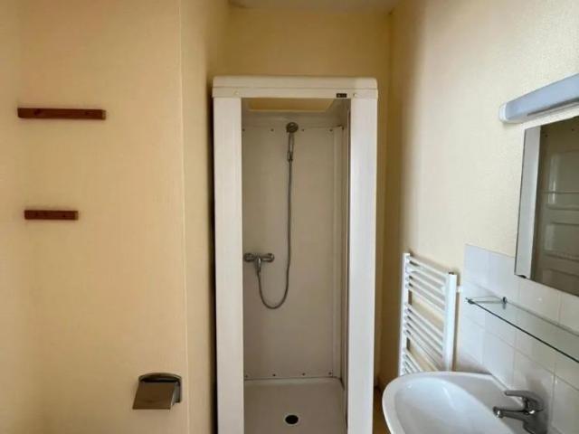 Appartement à louer 1 pièce 18.57m²