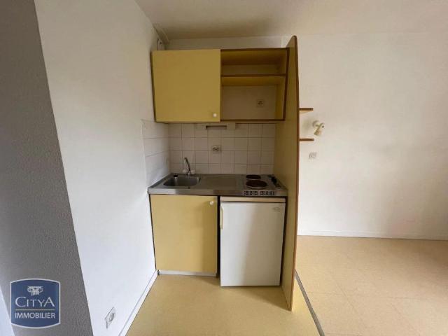 Appartement à louer 1 pièce 18.57m²