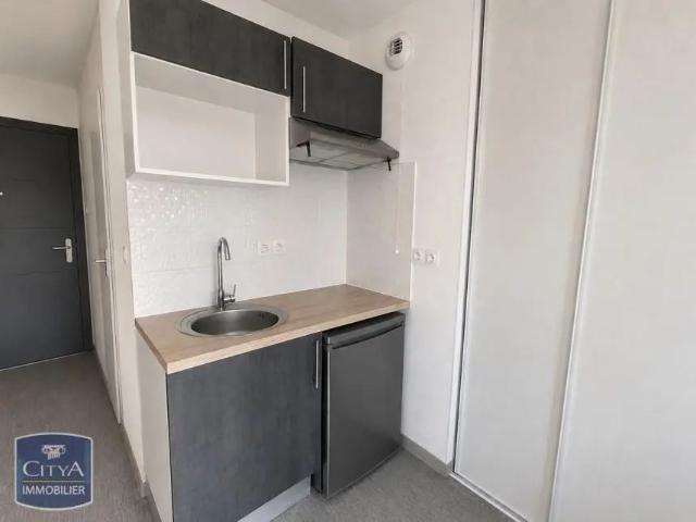 Appartement à louer 1 pièce 18.61m²