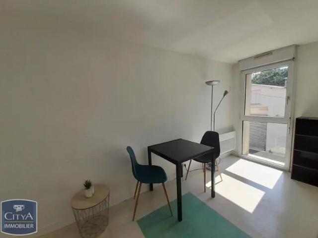 Appartement à louer 1 pièce 18.6m²