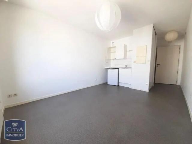 Appartement à louer 1 pièce 18.72m²