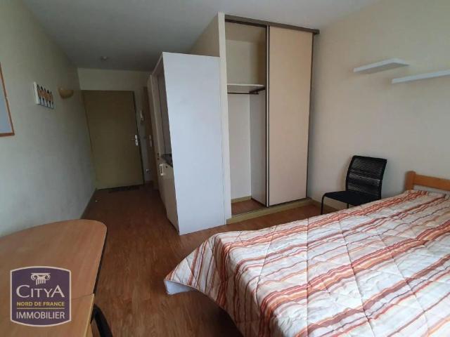 Appartement à louer 1 pièce 18.72m²
