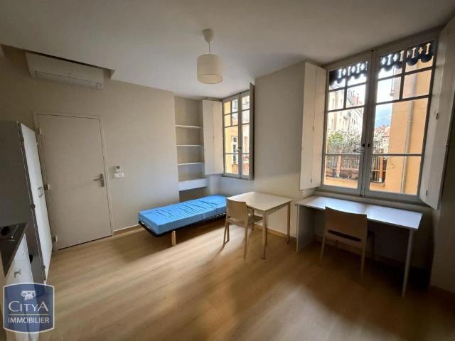 Appartement à louer 1 pièce 18.8m²