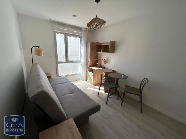 Appartement à louer 1 pièce 18.9m²