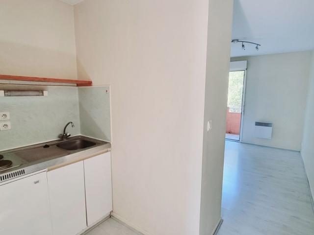 Appartement à louer 1 pièce 18 m