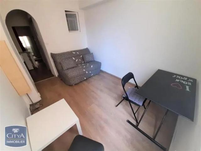 Appartement à louer 1 pièce 18m²
