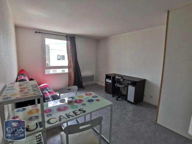Appartement à louer 1 pièce 19.01m²