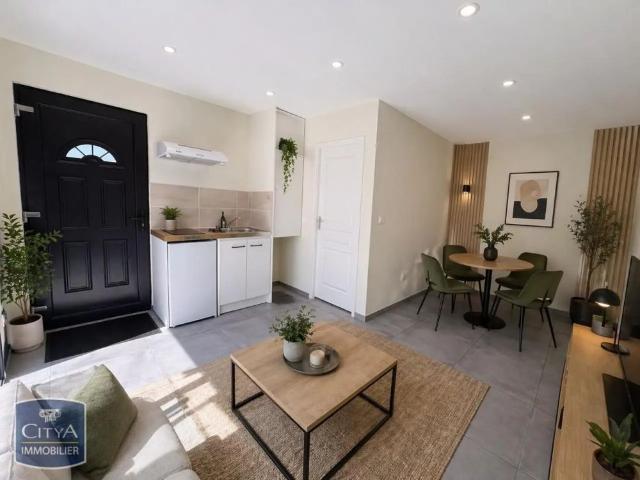 Appartement à louer 1 pièce 19.2m²