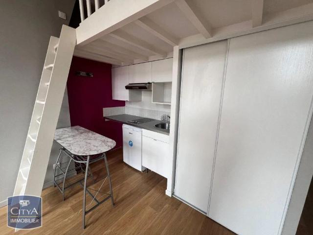 Appartement à louer 1 pièce 19.6m²