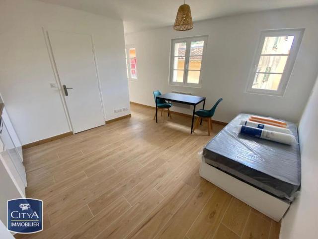 Appartement à louer 1 pièce 19m²