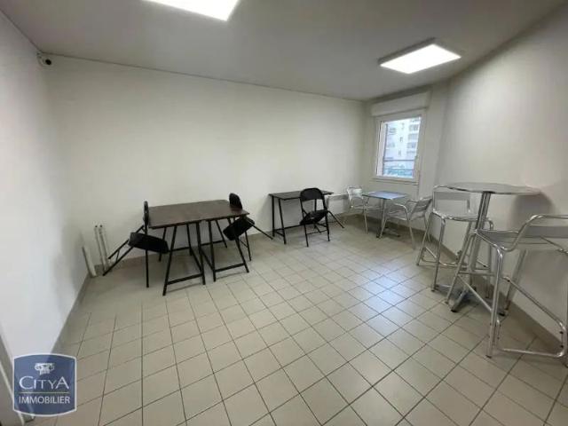 Appartement à louer 1 pièce 20.28m²