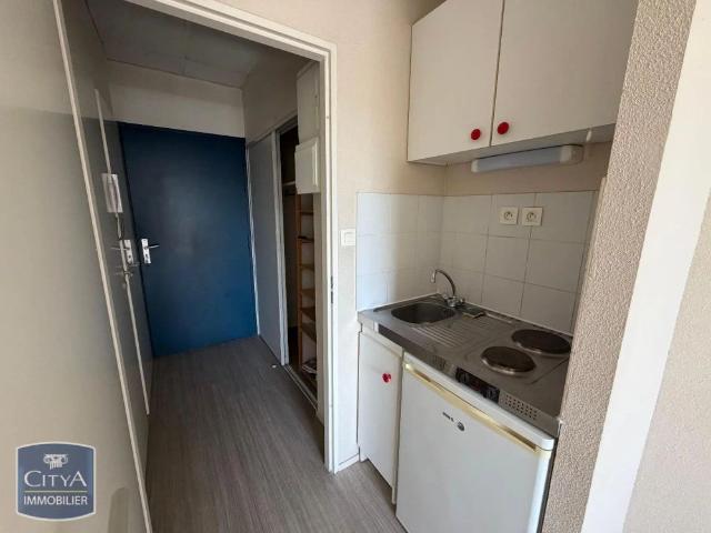 Appartement à louer 1 pièce 20.6m²