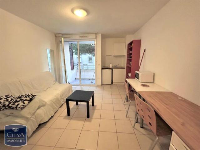 Appartement à louer 1 pièce 20.75m²