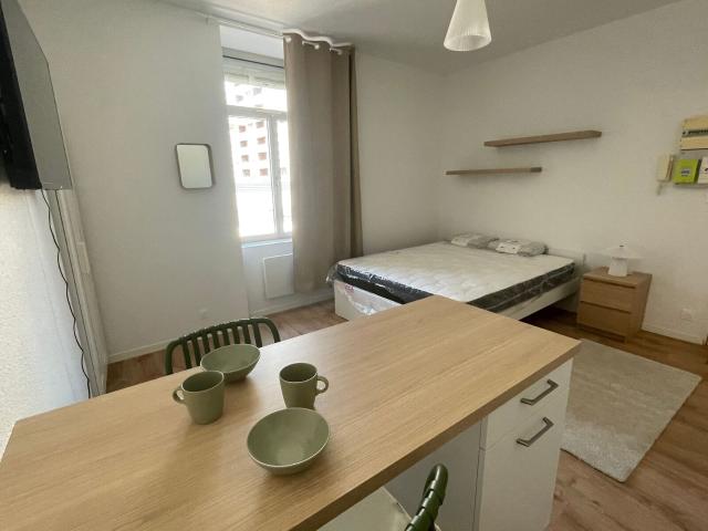 Appartement à louer 1 pièce 20 m
