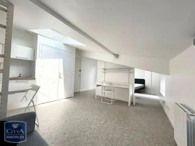 Appartement à louer 1 pièce 20m²