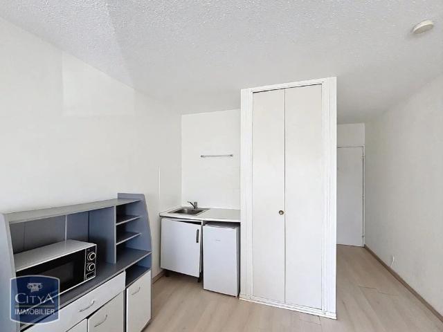 Appartement à louer 1 pièce 20m²