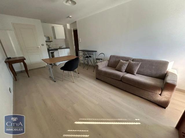 Appartement à louer 1 pièce 21.63m²