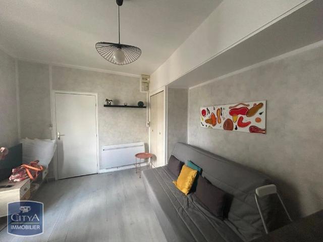 Appartement à louer 1 pièce 21.65m²