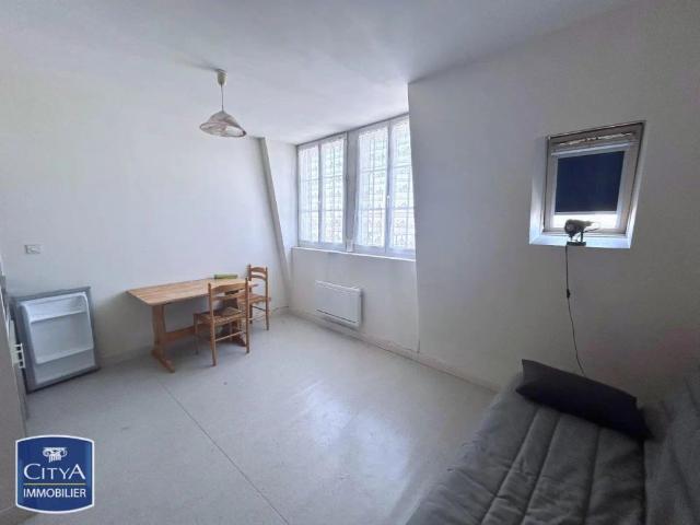 Appartement à louer 1 pièce 21.65m²