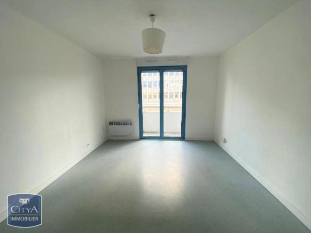 Appartement à louer 1 pièce 21.77m²