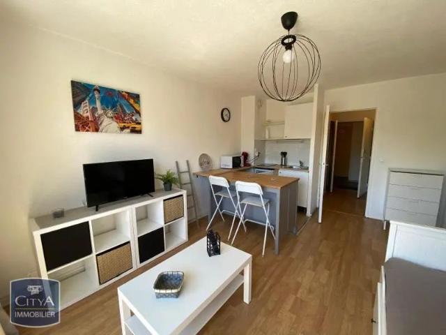 Appartement à louer 1 pièce 21.81m²