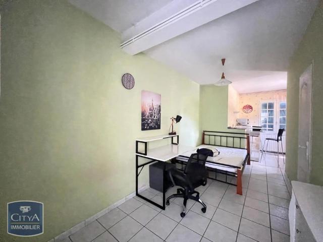 Appartement à louer 1 pièce 21.85m²