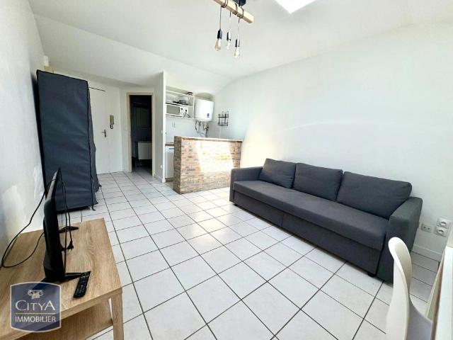 Appartement à louer 1 pièce 21.89m²