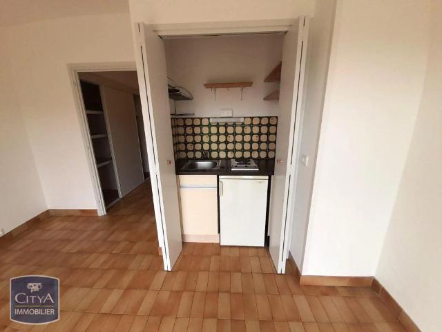 Appartement à louer 1 pièce 21.97m²