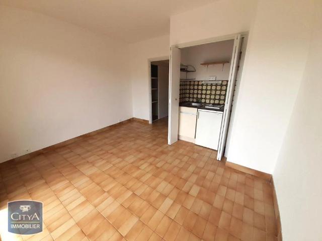 Appartement à louer 1 pièce 21.97m²