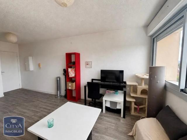 Appartement à louer 1 pièce 22.06m²