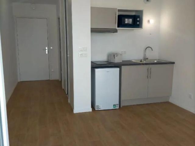 Appartement à louer 1 pièce 22.1m²