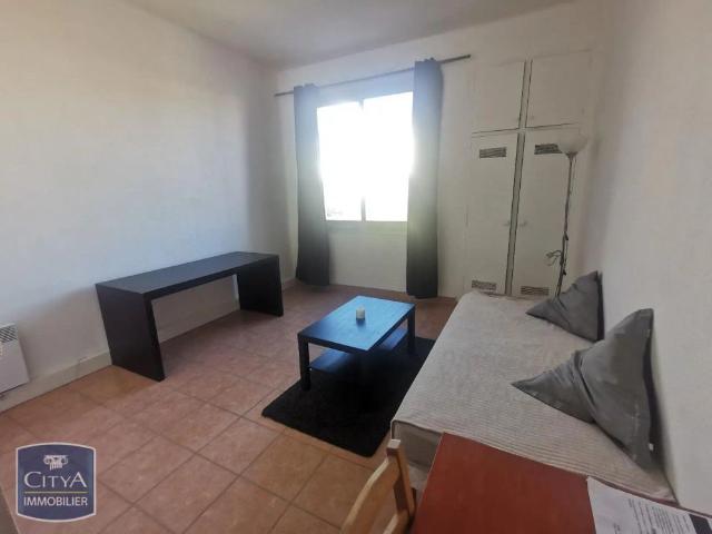 Appartement à louer 1 pièce 22.7m²