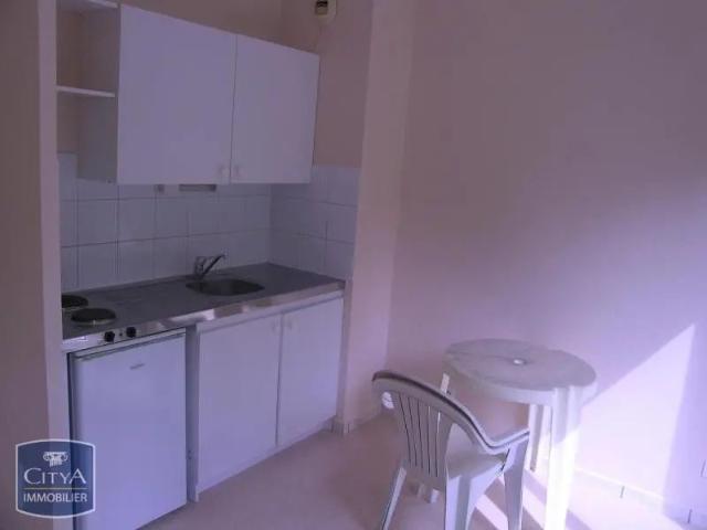 Appartement à louer 1 pièce 22.95m²