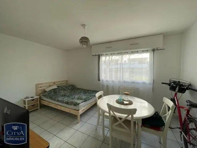 Appartement à louer 1 pièce 23.06m²