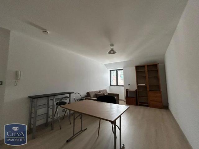 Appartement à louer 1 pièce 23.24m²